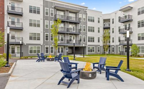Apartment Rentals in Chattanooga, TN - Outdoor-Fire-Pits-with-Seating