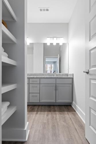 Two-Bedroom Apartments for Rent in-Chattanooga-TN-Model-Bathroom-with-Lost-of-Shelving-Colchester